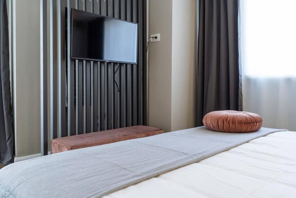 Apartment Panoramic - 4br - Piata Unirii Bucharest